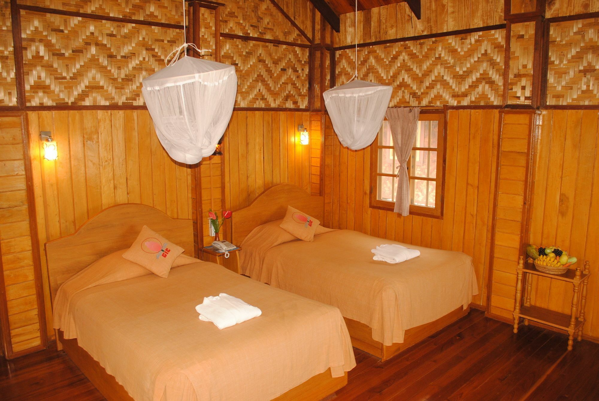 Golden Island Cottages Thale U Hotel Ywama Exterior foto